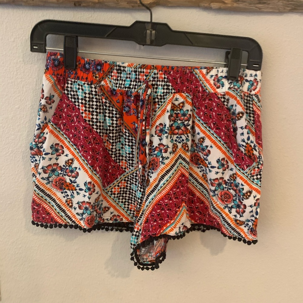Shorts- M